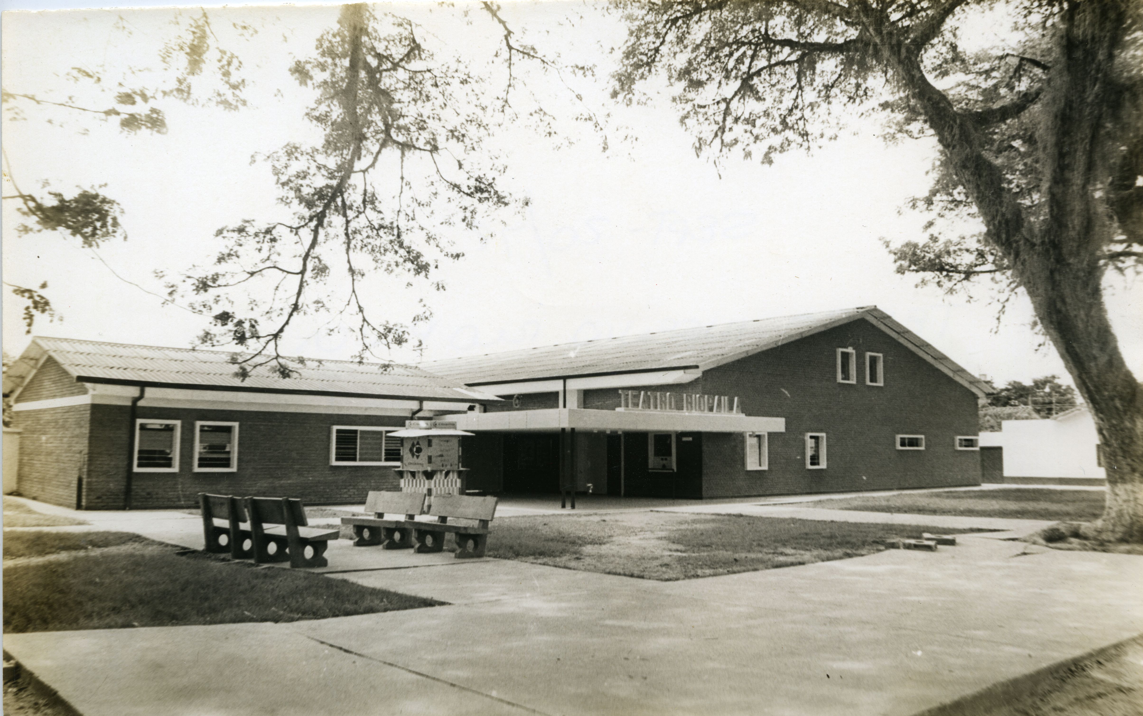 FDO023006.jpg