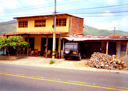 010-10.jpg