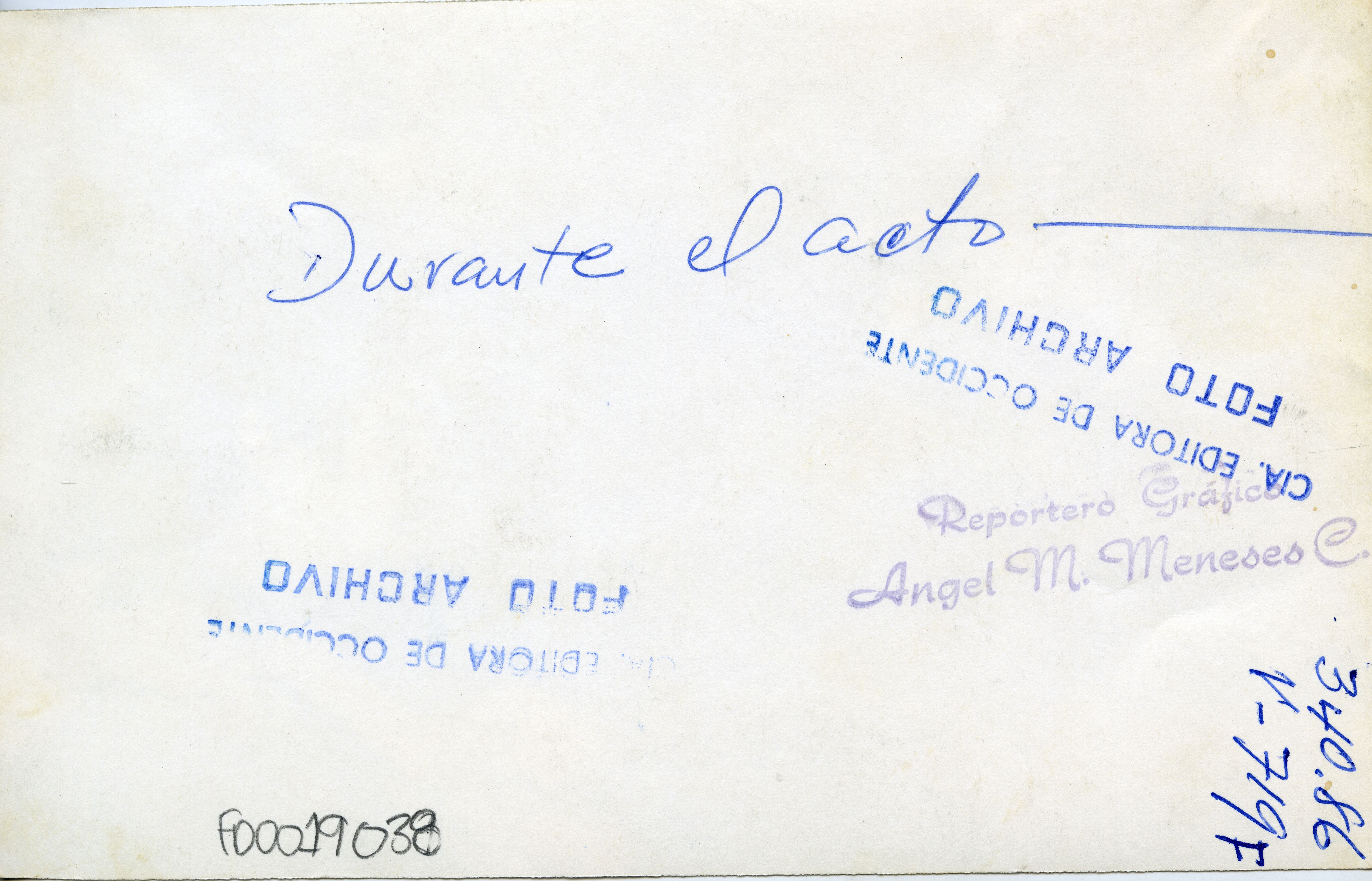 FDO019038A.jpg
