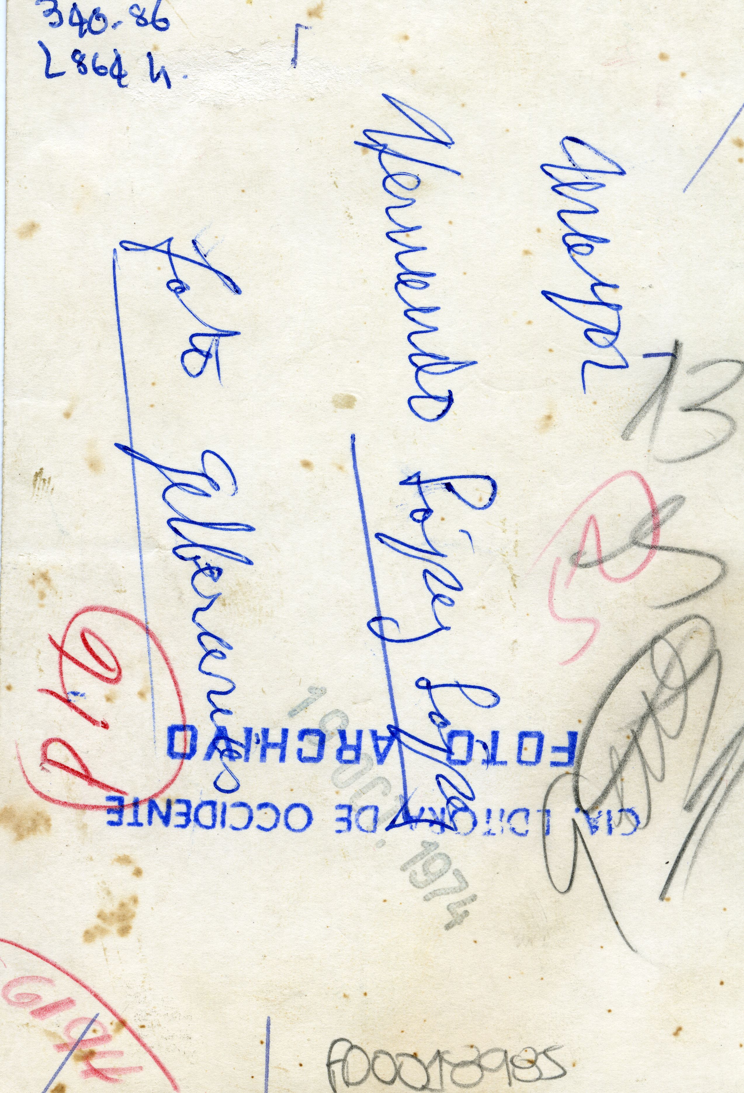 FDO018985A.jpg
