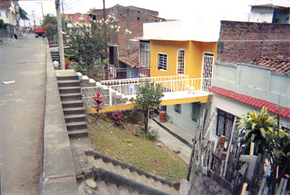 050-14.jpg