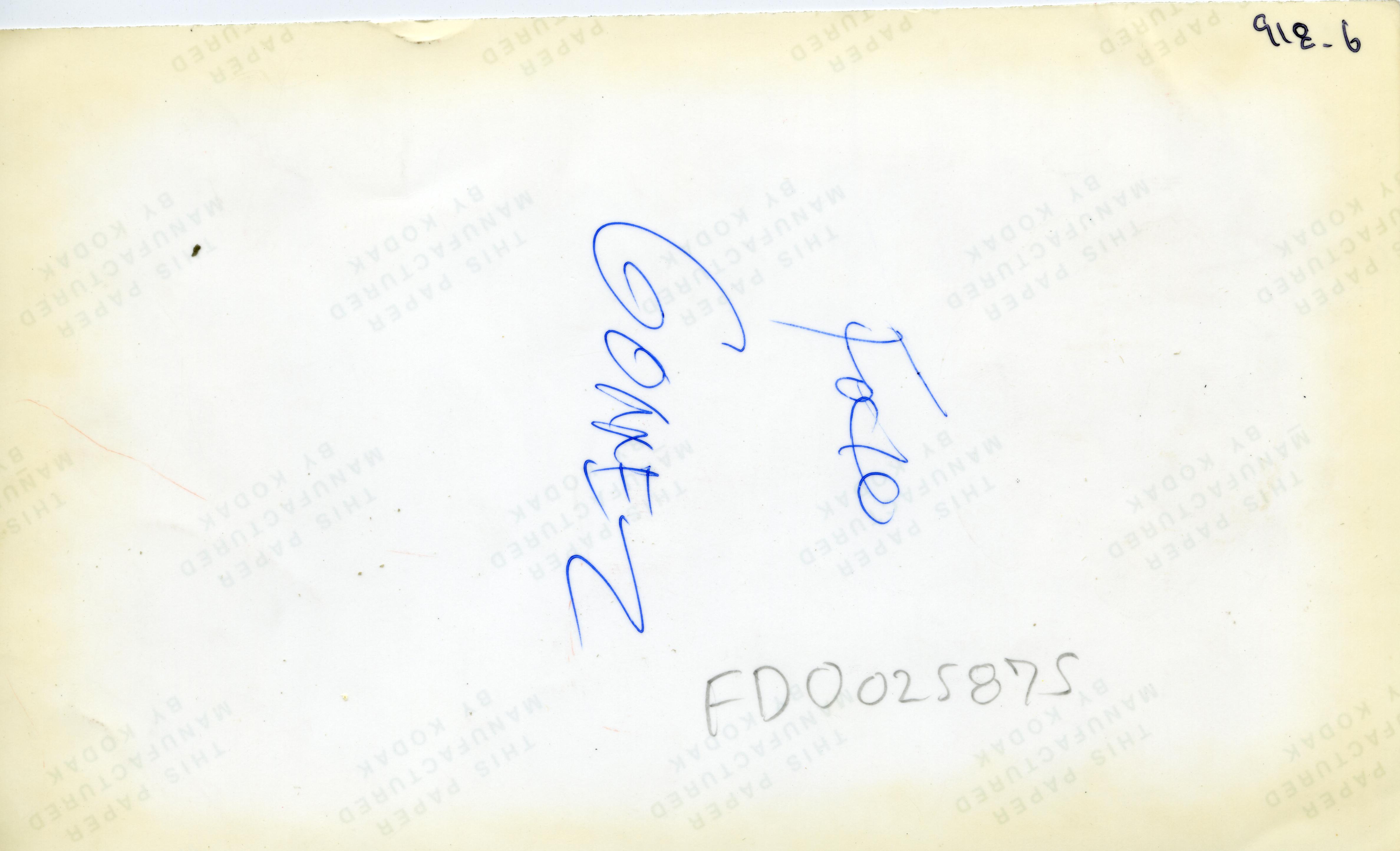 FDO025875A.jpg