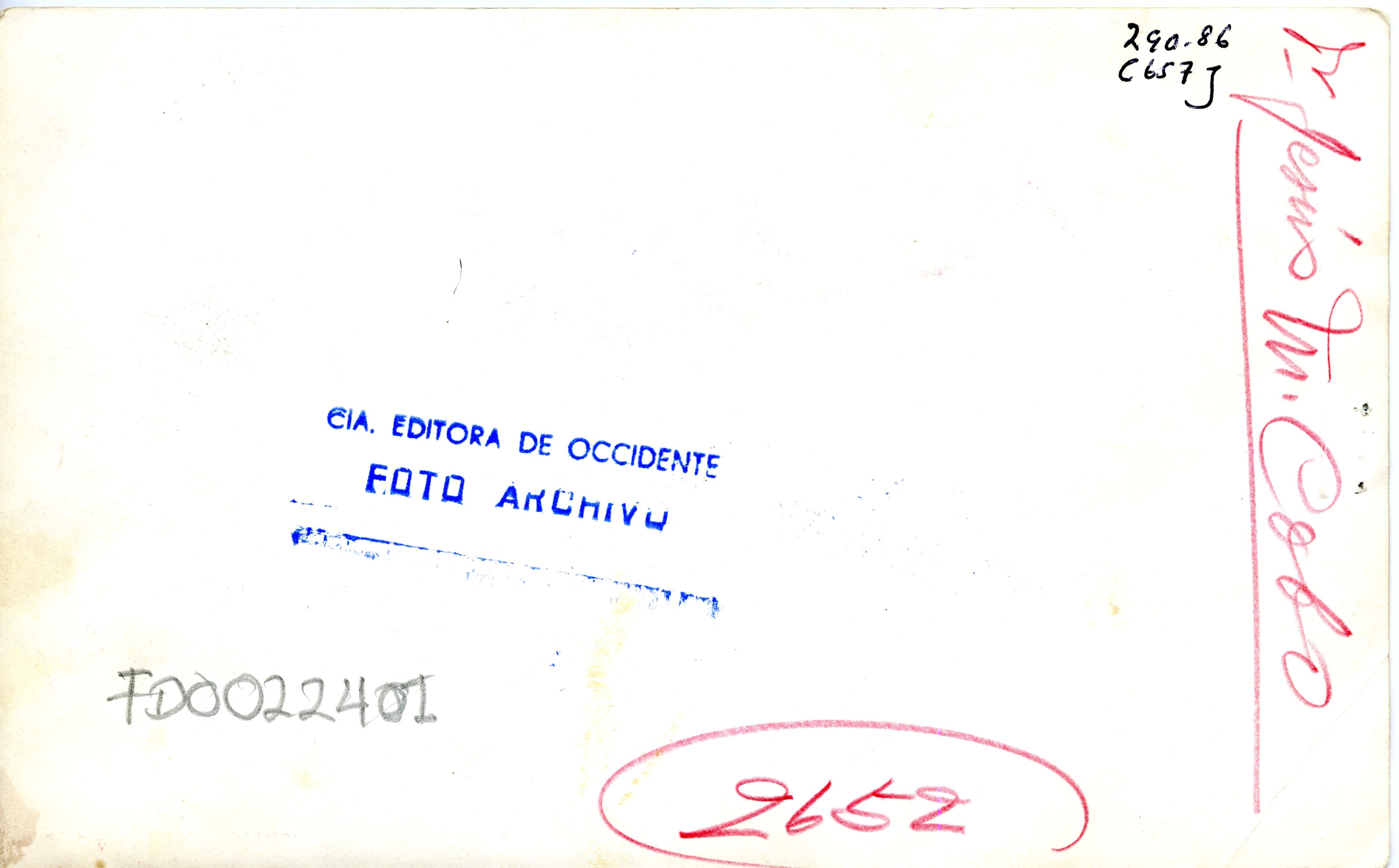 FDO022401A.jpg