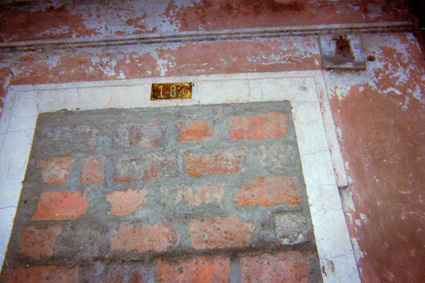 051-6.jpg