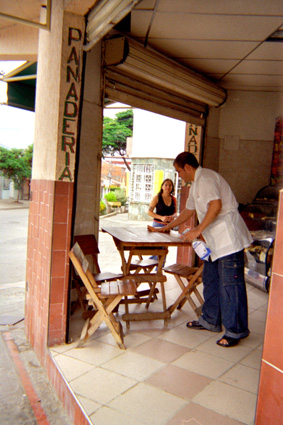 057-0.jpg