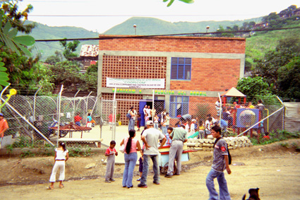 042-2.jpg